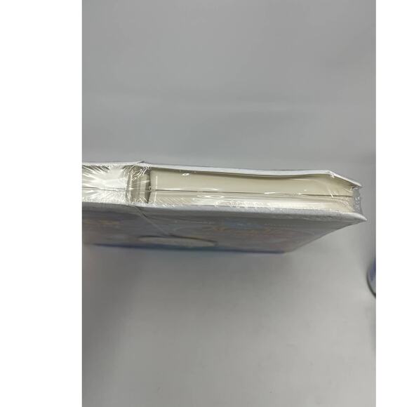 NEW SEALED Walt Disney Masterpiece 2 VHS Movies Oliver & Company & Aladdin ~RARE - Picture 6 of 8